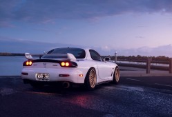 百度建站指南是指百度公司提供的关于如何构建和优化网站以符合其搜索引擎收录和排名规则的指导性文件或教程。